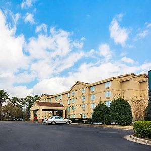 Quality Suites Atlanta Airport East